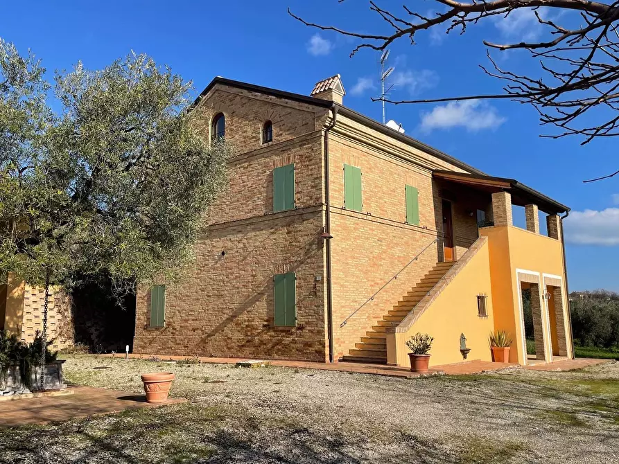 Immagine 2 di Rustico / casale in vendita  a Porto Sant'elpidio