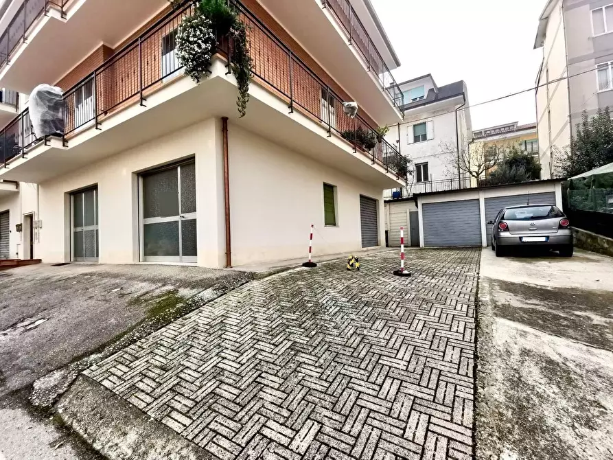 Immagine 10 di Appartamento in vendita  a Fermo