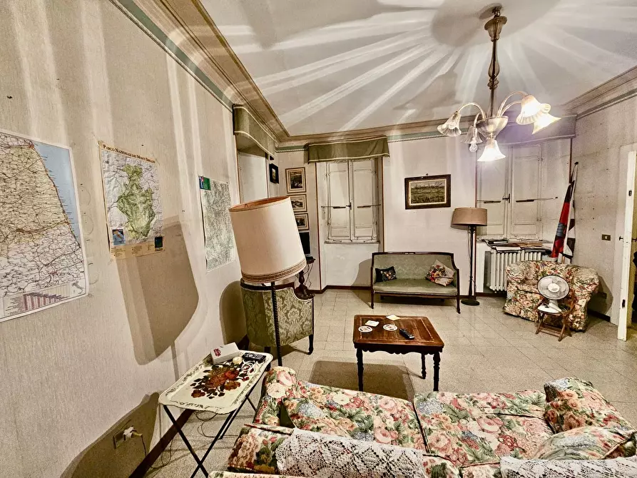 Immagine 2 di Casa indipendente in vendita  in uffreducci a Fermo