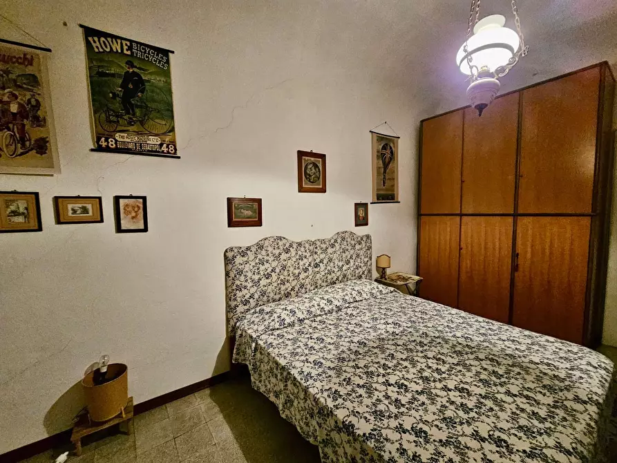 Immagine 8 di Casa indipendente in vendita  in uffreducci a Fermo