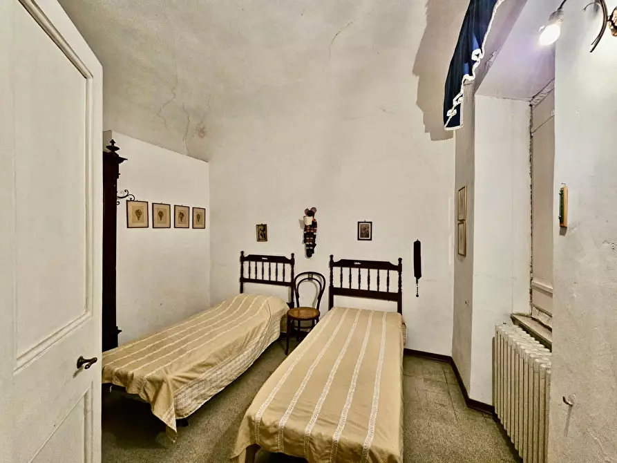 Immagine 9 di Casa indipendente in vendita  in uffreducci a Fermo