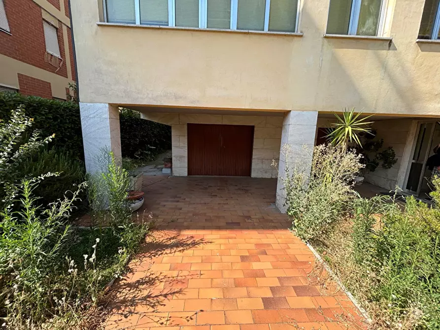 Immagine 9 di Casa indipendente in vendita  in via cernaia 42 a Civitanova Marche