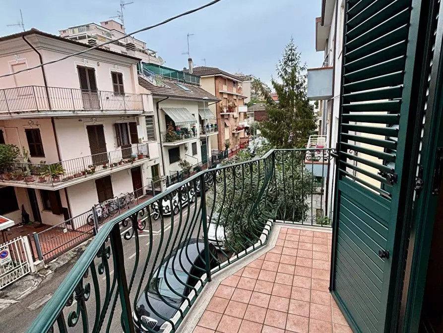 Immagine 5 di Appartamento in vendita  in via monte san michele 46 a San Benedetto Del Tronto