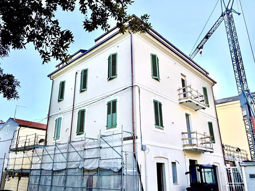 Immagine 1 di Appartamento in vendita  in via cesare battisti a Grottammare