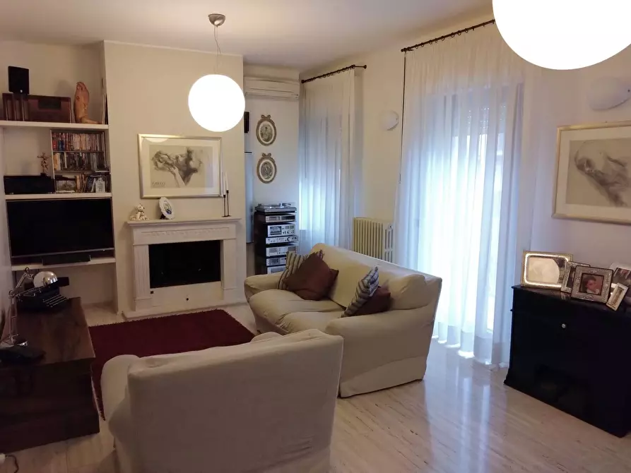 Immagine 4 di Casa indipendente in vendita  in piazza della liberta 18 a Acquaviva Picena