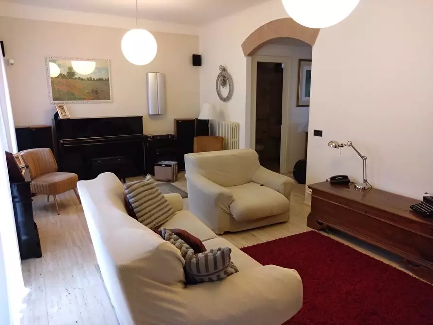 Immagine 8 di Casa indipendente in vendita  in piazza della liberta 18 a Acquaviva Picena