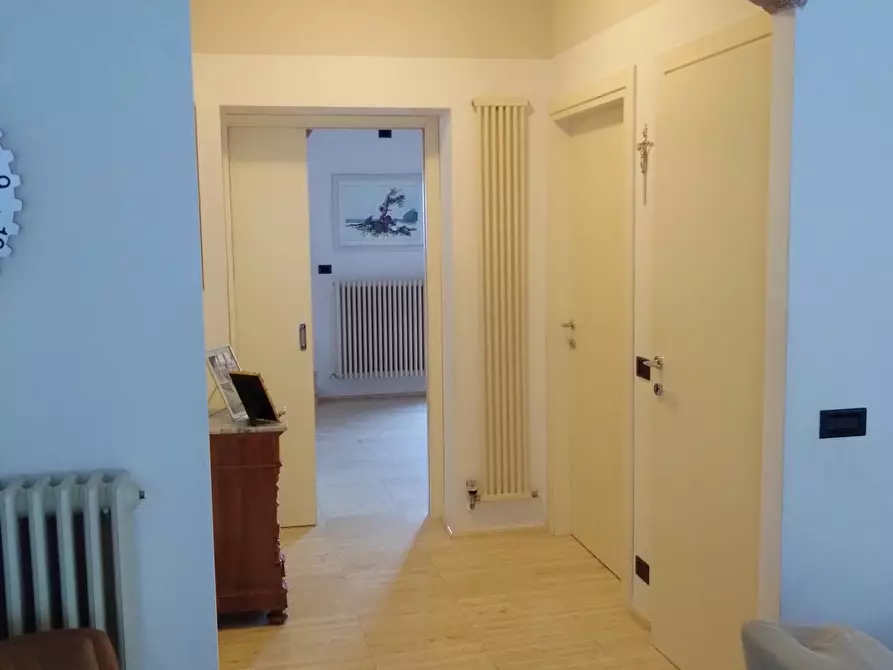 Immagine 20 di Casa indipendente in vendita  in piazza della liberta 18 a Acquaviva Picena