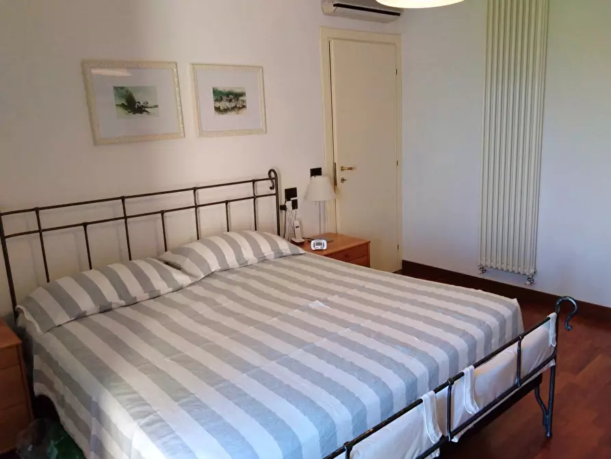 Immagine 25 di Casa indipendente in vendita  in piazza della liberta 18 a Acquaviva Picena