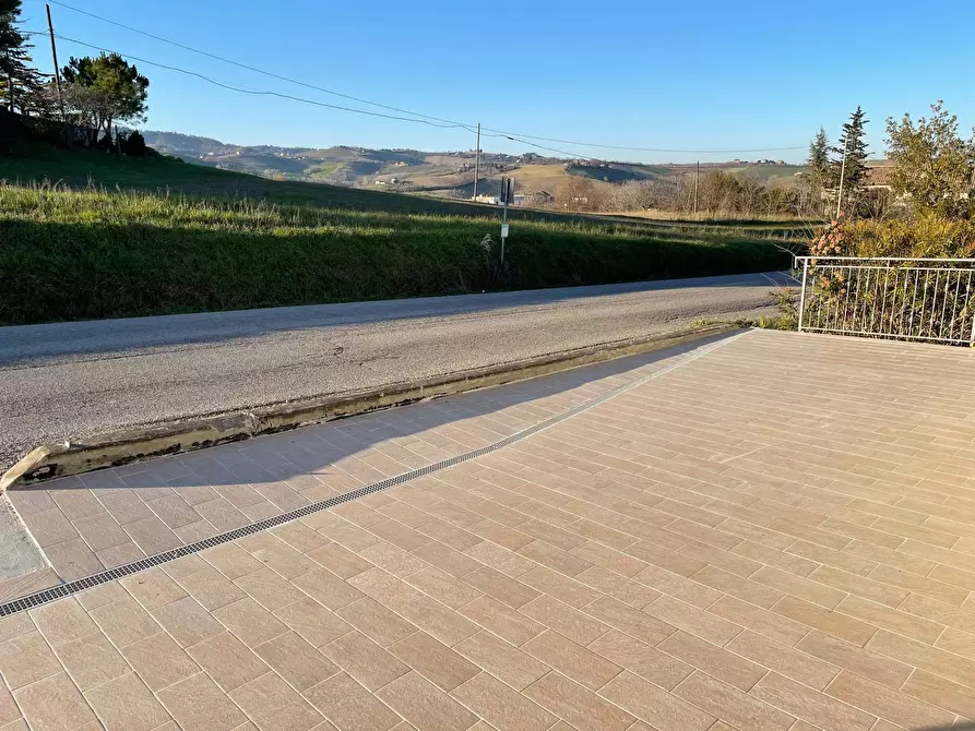 Immagine 19 di Casa indipendente in vendita  in contrada san venanzio a Castignano