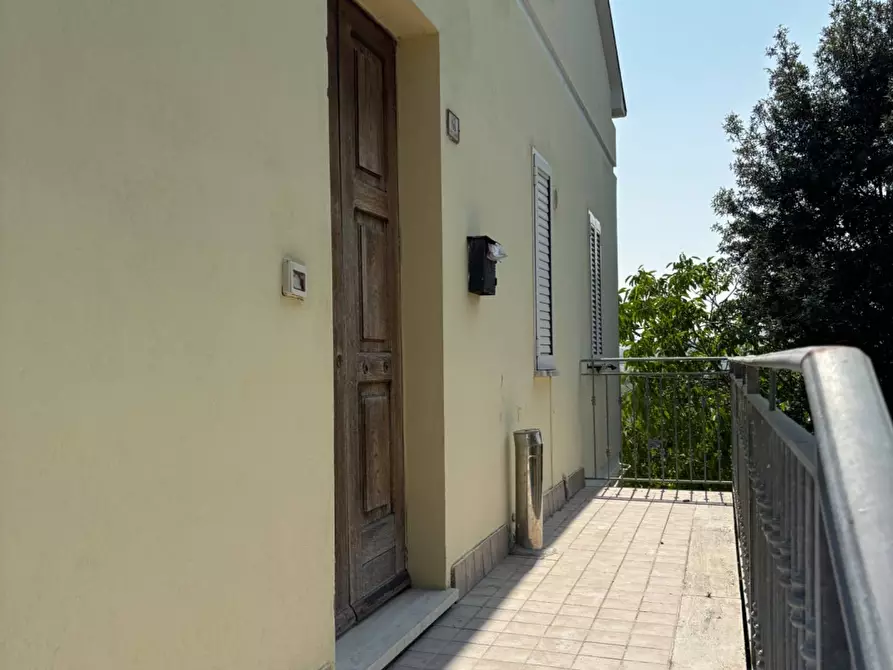 Immagine 10 di Casa indipendente in vendita  in contrada san venanzio a Castignano