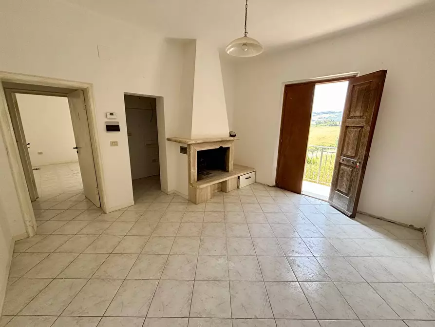 Immagine 12 di Casa indipendente in vendita  in contrada san venanzio a Castignano