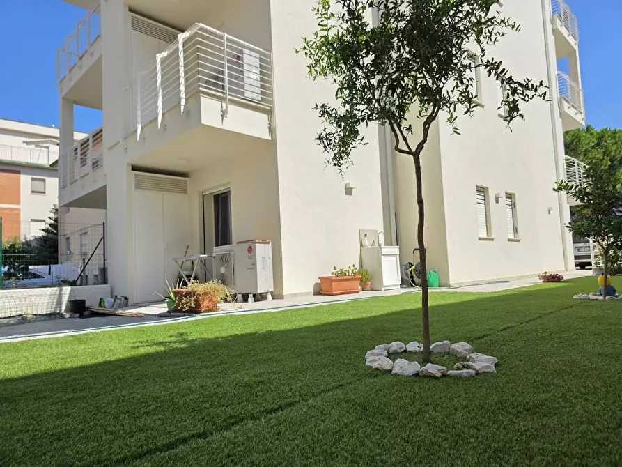 Immagine 4 di Appartamento in vendita  in via bragadin a Civitanova Marche