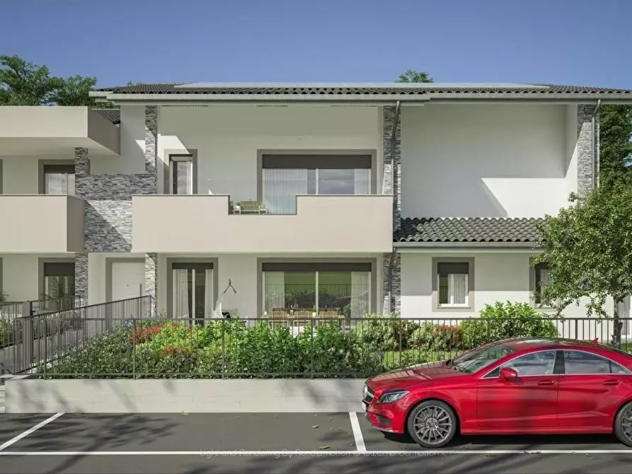 Immagine 1 di Appartamento in vendita  in via mazzini a Civitanova Marche