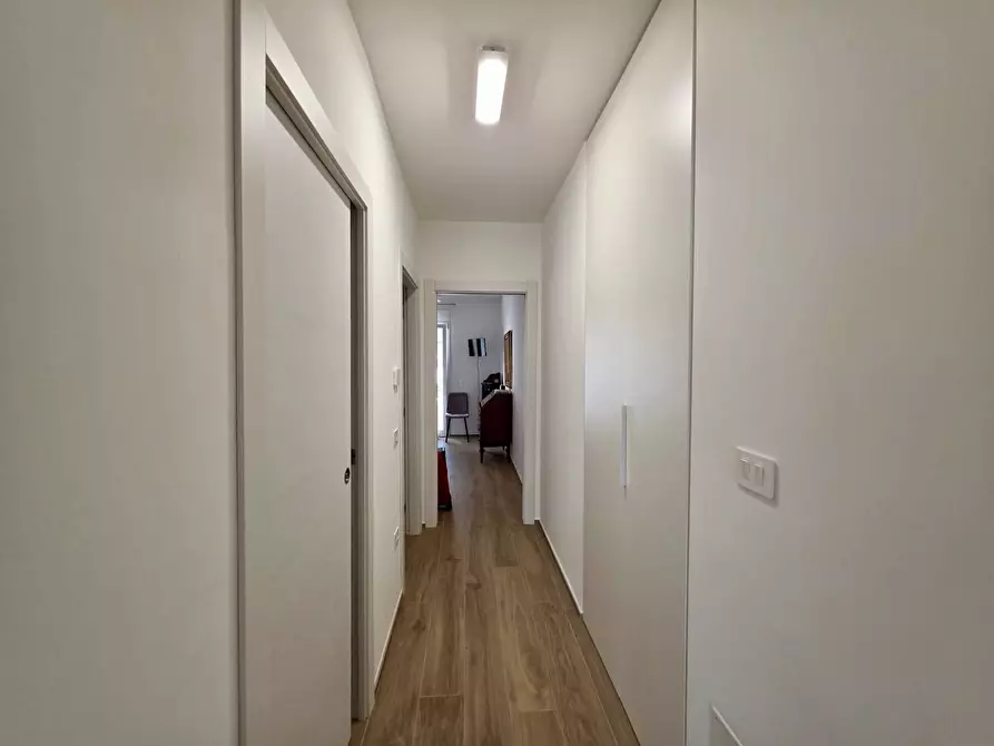 Immagine 8 di Appartamento in vendita  in via bragadin a Civitanova Marche