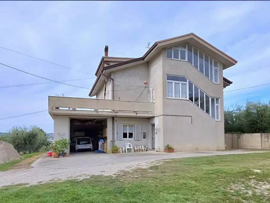 Immagine 1 di Casa indipendente in vendita  in contrada bora di tenna 2 a Fermo