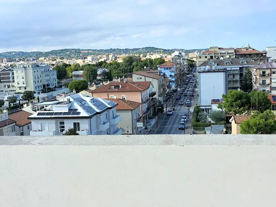Immagine 1 di Appartamento in vendita  in corso garibaldi a Civitanova Marche