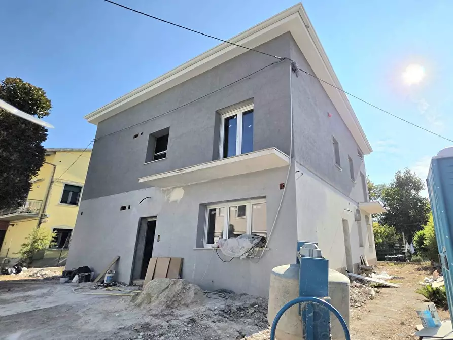 Immagine 3 di Appartamento in vendita  in via milazzo a Civitanova Marche
