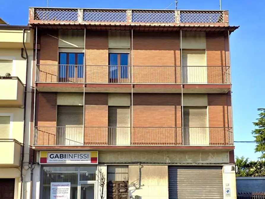 Immagine 2 di Casa indipendente in vendita  in via carducci 10 a Civitanova Marche