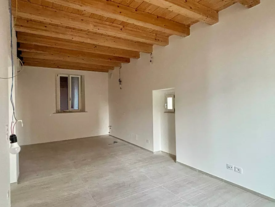 Immagine 2 di Appartamento in vendita  a Cupra Marittima