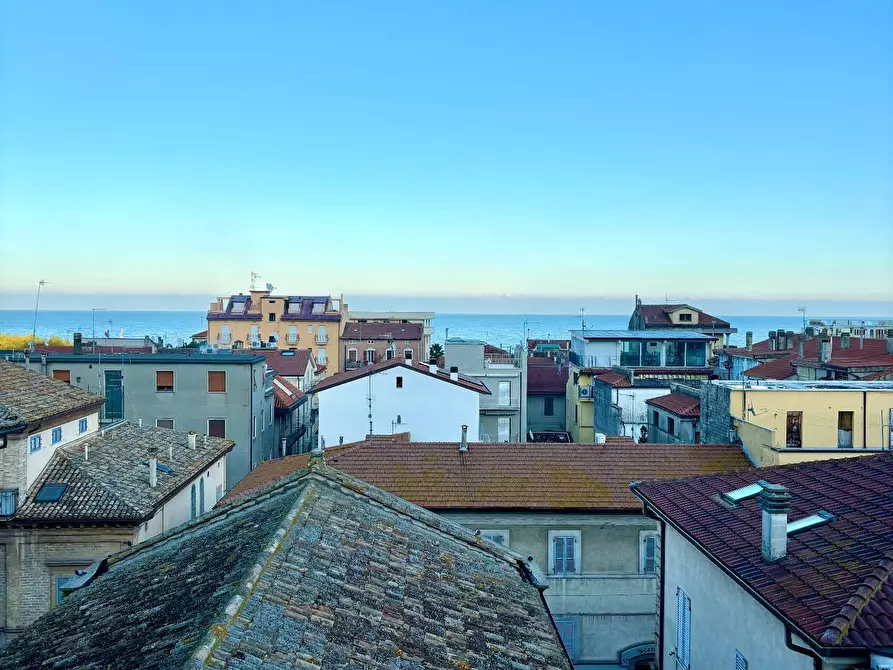 Immagine 4 di Appartamento in vendita  a Cupra Marittima