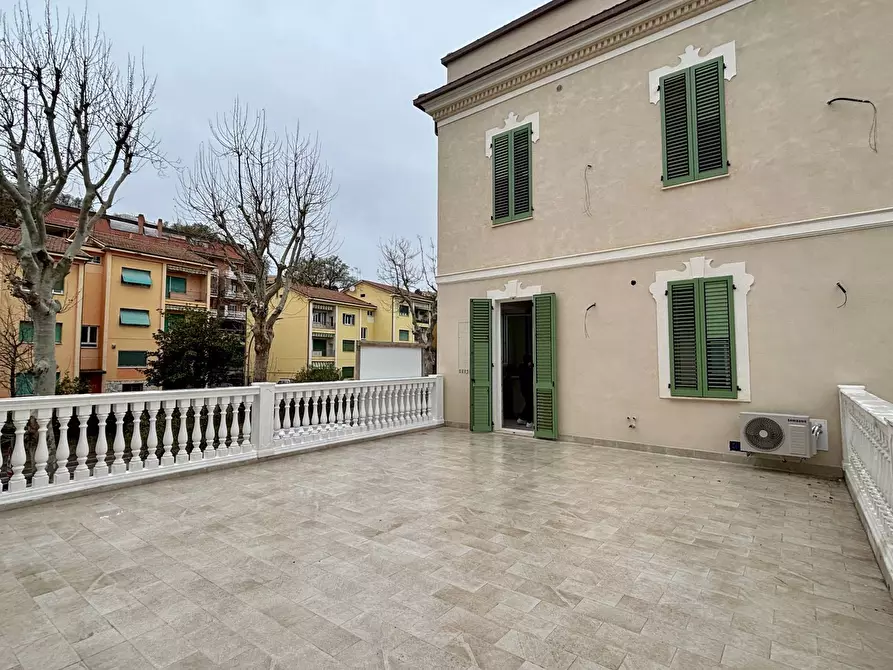 Immagine 4 di Appartamento in vendita  in via cesare battisti a Grottammare