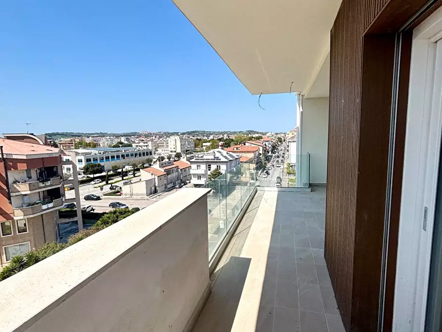 Immagine 5 di Appartamento in vendita  in corso garibaldi a Civitanova Marche