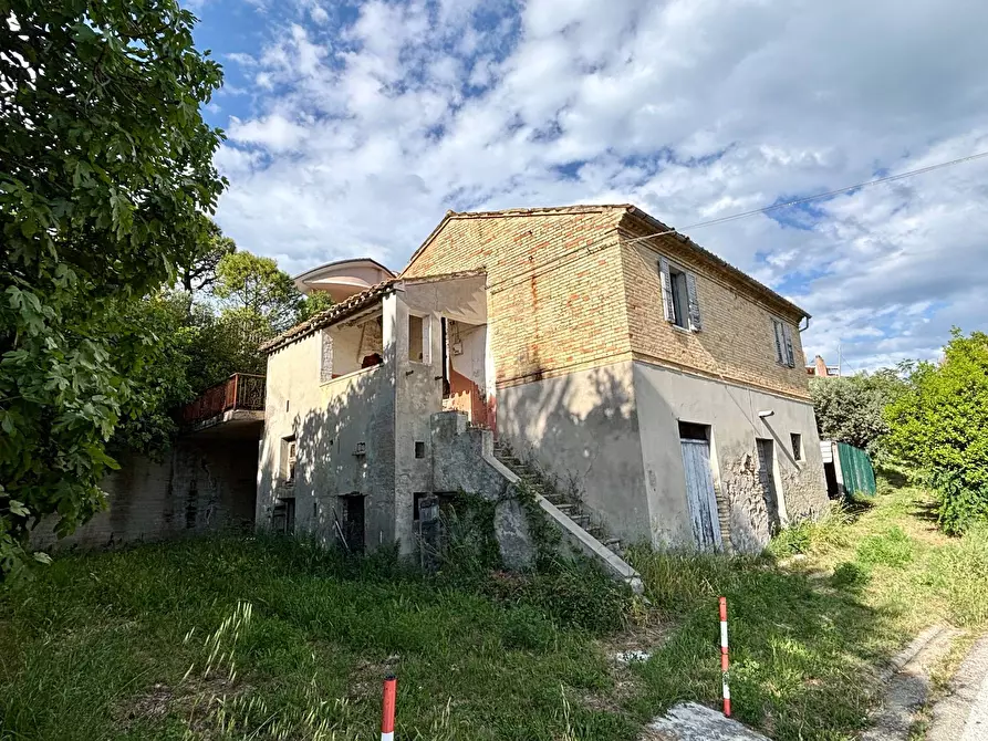 Immagine 2 di Rustico / casale in vendita  in via colle in su a Acquaviva Picena