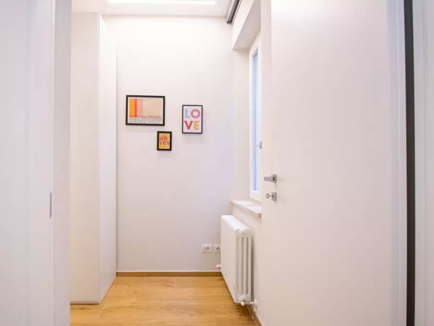 Immagine 14 di Appartamento in vendita  in corso Garibaldi a Civitanova Marche