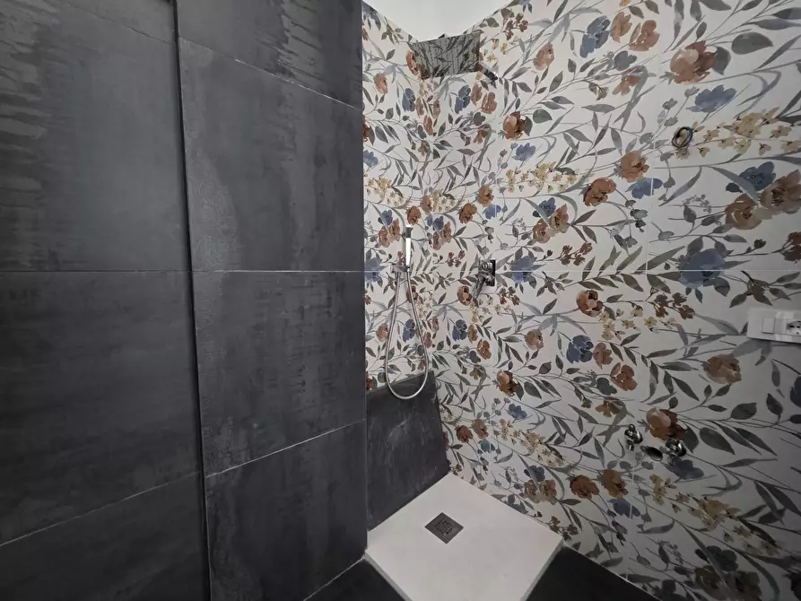 Immagine 10 di Appartamento in vendita  in via cadamosto a Civitanova Marche