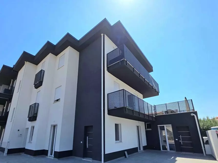 Immagine 1 di Appartamento in vendita  in via cadamosto a Civitanova Marche