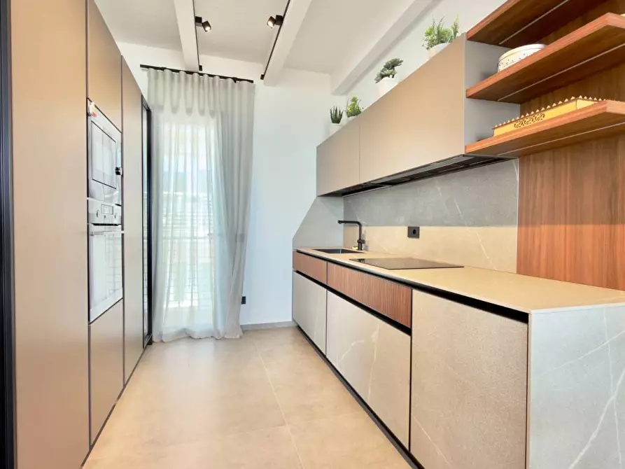 Immagine 8 di Appartamento in vendita  in viale marconi a San Benedetto Del Tronto