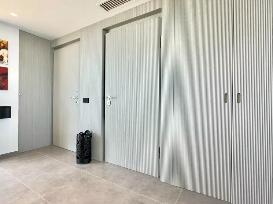 Immagine 14 di Appartamento in vendita  in viale marconi a San Benedetto Del Tronto