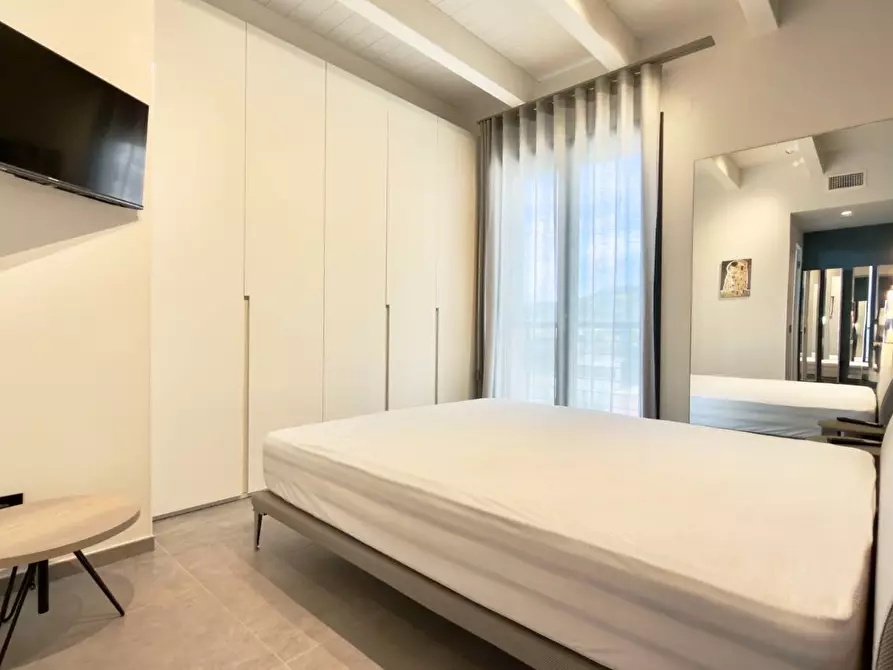 Immagine 18 di Appartamento in vendita  in viale marconi a San Benedetto Del Tronto