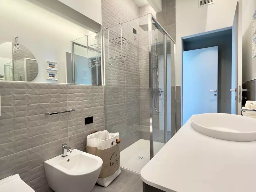 Immagine 25 di Appartamento in vendita  in viale marconi a San Benedetto Del Tronto