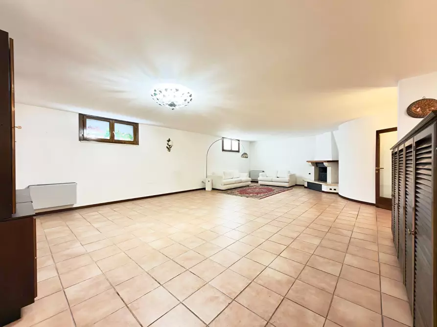 Immagine 29 di Villa in vendita  in via trento 91 a San Benedetto Del Tronto