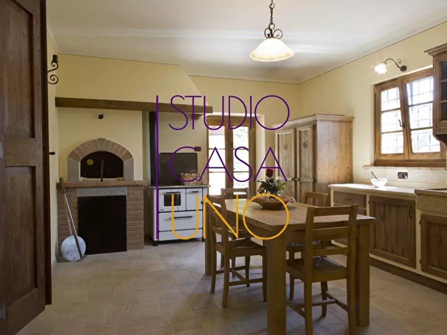 Immagine 14 di Villa in vendita  in VIA SETTEPONTI a Terranuova Bracciolini