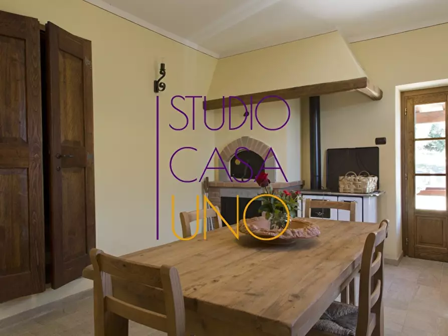 Immagine 15 di Villa in vendita  in VIA SETTEPONTI a Terranuova Bracciolini