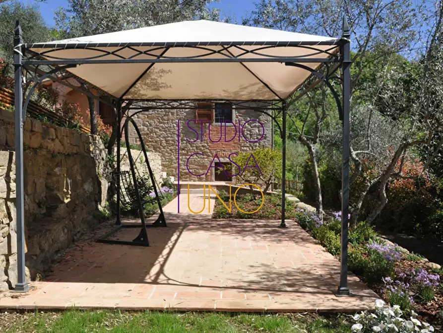 Immagine 17 di Villa in vendita  in VIA SETTEPONTI a Terranuova Bracciolini