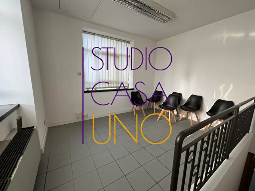Immagine 12 di Ufficio in vendita  in via trento a Montevarchi