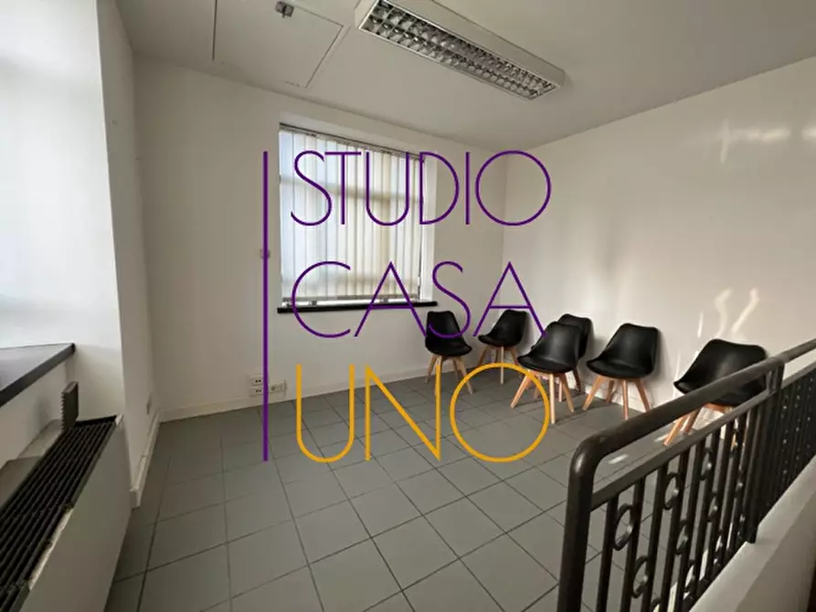 Immagine 14 di Ufficio in vendita  in via trento a Montevarchi