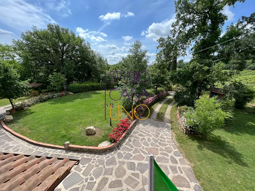 Immagine 3 di Rustico / casale in vendita  in via la pace a Bucine