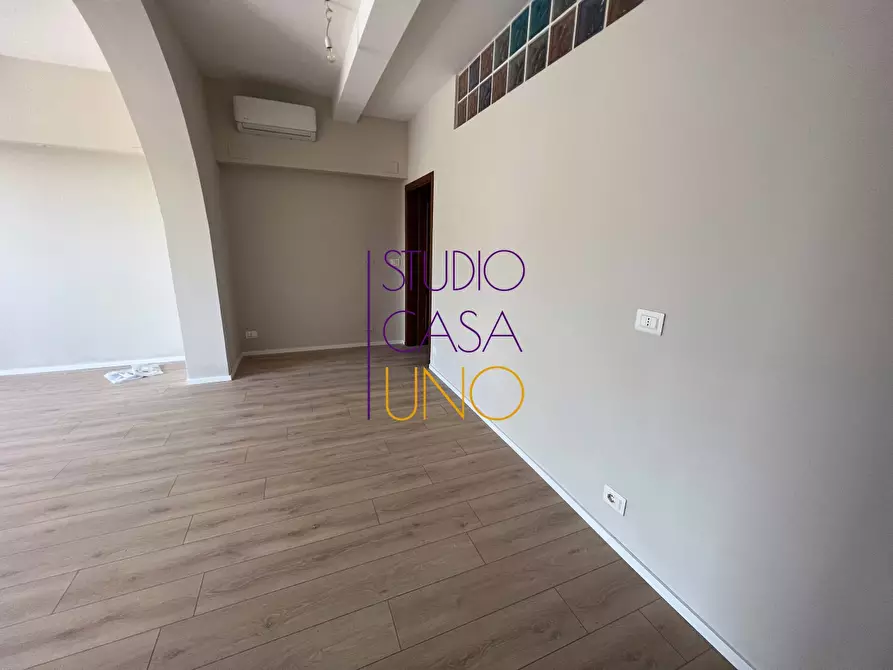 Immagine 11 di Casa indipendente in vendita  a Montevarchi