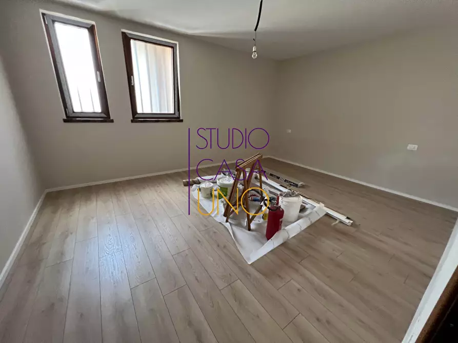 Immagine 17 di Casa indipendente in vendita  a Montevarchi