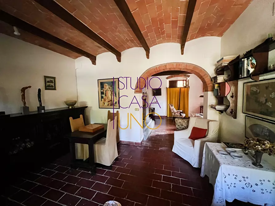 Immagine 22 di Rustico / casale in vendita  in via di moncioni a Montevarchi