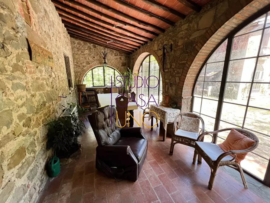 Immagine 25 di Rustico / casale in vendita  in via di moncioni a Montevarchi