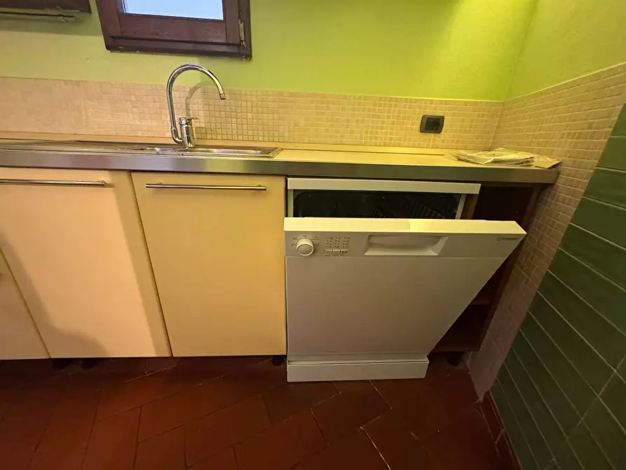 Immagine 8 di Casa indipendente in affitto  in via fratelli cervi 1 a Loro Ciuffenna