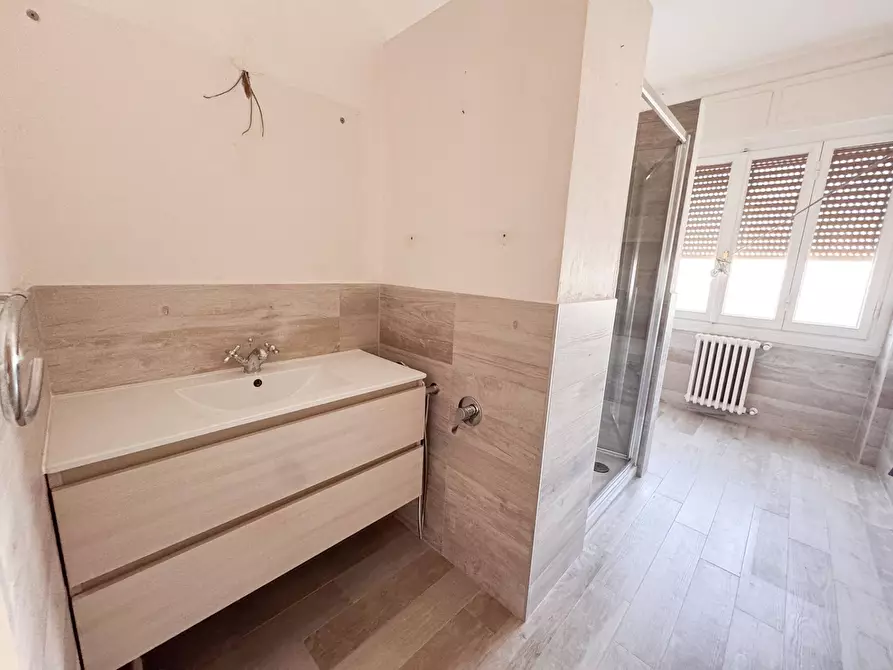Immagine 14 di Appartamento in vendita  in piazza san francesco 1 a Terranuova Bracciolini