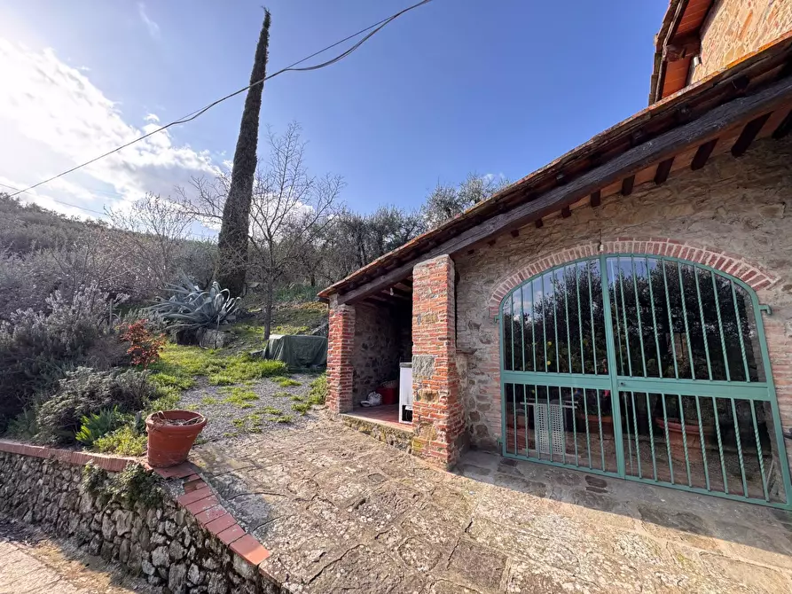 Immagine 6 di Rustico / casale in vendita  in via della chiantigiana 300 a Montevarchi