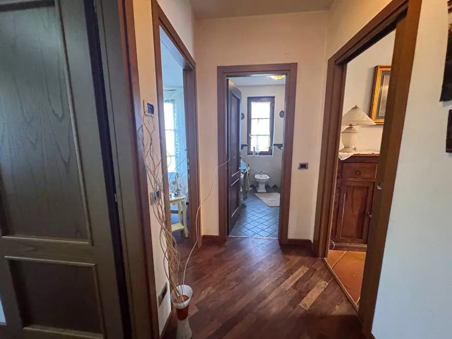 Immagine 8 di Villa in vendita  in strada setteoponti a Loro Ciuffenna