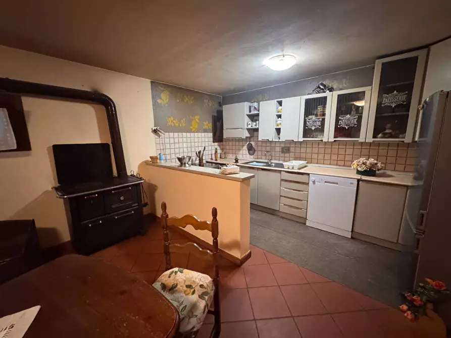 Immagine 13 di Villa in vendita  in strada setteoponti a Loro Ciuffenna